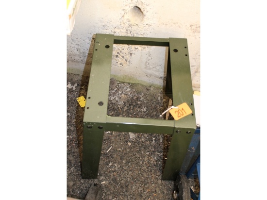 Metal Saw Stand
