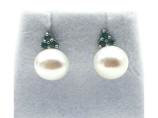 Sterling Silver Natural Emerald with Pearl Earrings