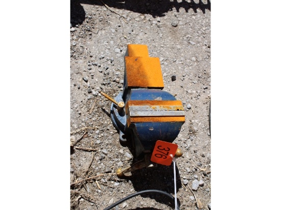 Bench Vise