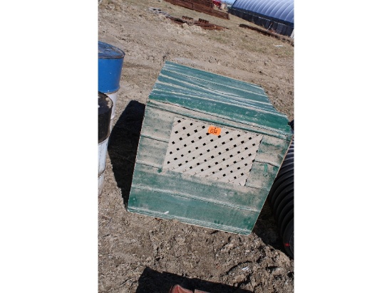 Lamb/Calf Box