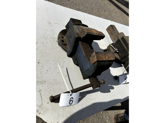 Record No 3 Vise