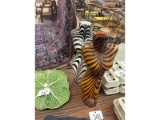 2 Vases