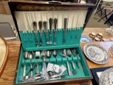 Silverware Set