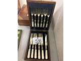 Fish set