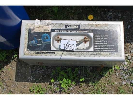 Unused 2 Speed Portable Band Saw