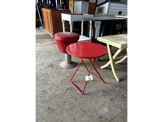 Retro Stool & Table