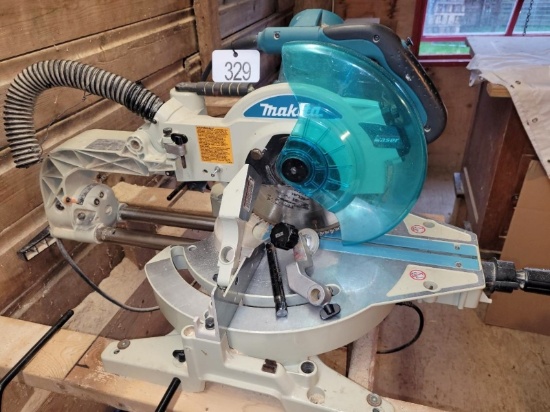 Makita 10" Compound Mitre Saw - Good Working Condition