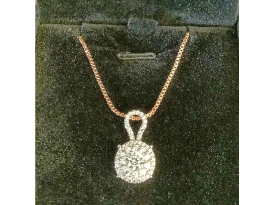New 18K Gold Plated Simulated Diamond Halo Cluster Necklace