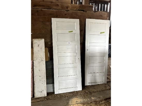 2 Wooden Doors