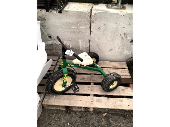 John Deere Tuff Trac Tricycle