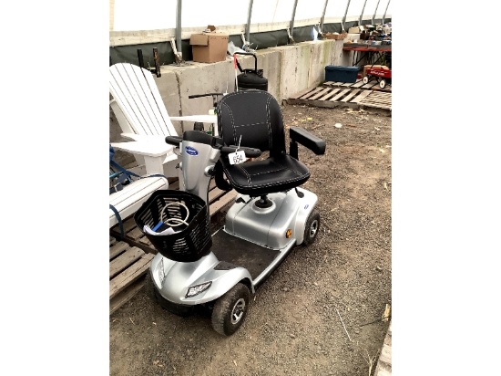 Like New Invacare 4 Wheel Mobility Scooter - Works Great