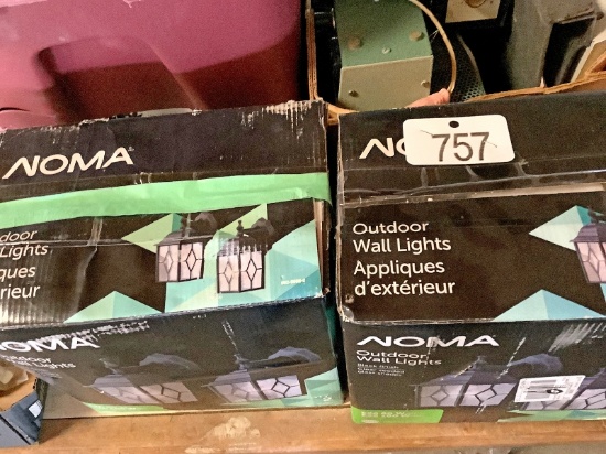 2 Noma Yard Lights