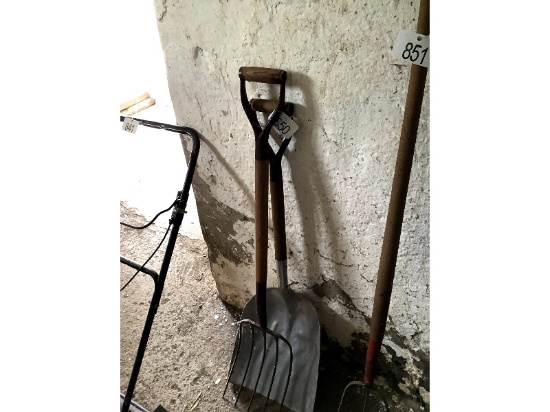 Manure Fork & Aluminium Grain Shovel