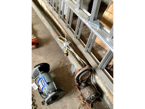 12' Auger With Motor