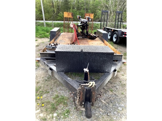 2017 20' Tandem Float with Ramps - Has Ownership