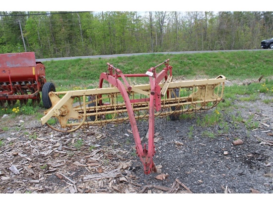 New Holland Side Delivery Rake