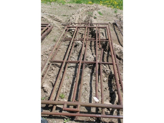 2 Steel Gates