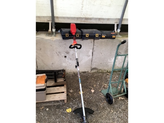 Milwaukee M18 Trimmer - Tool Only