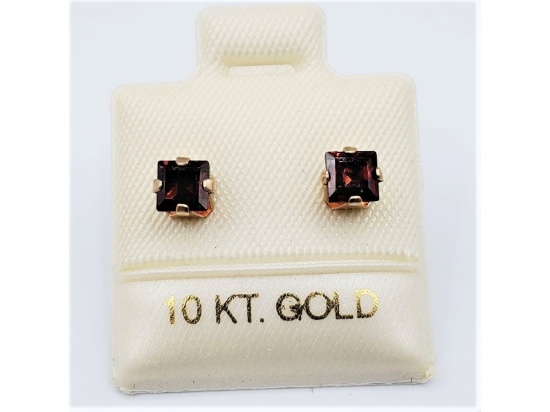 10KT Yellow Gold Natural Garnet Earrings