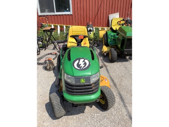 John Deere L110 Lawnmower - Runs, Has Engine Knock