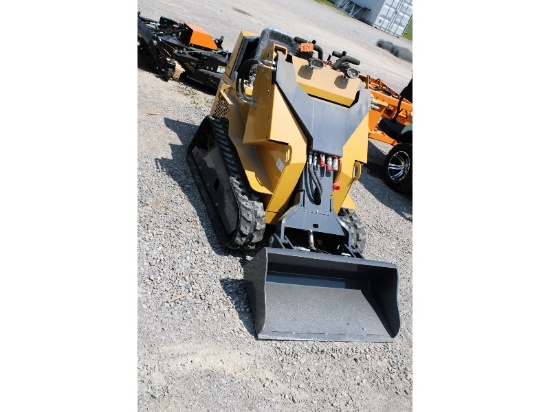 New Bison Tek BT360 Riding Track Loader