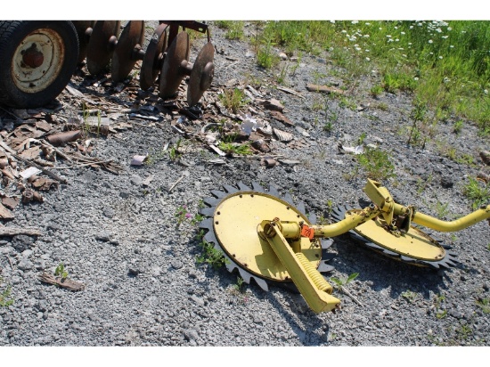 JD Round Baler Gathering Wheels