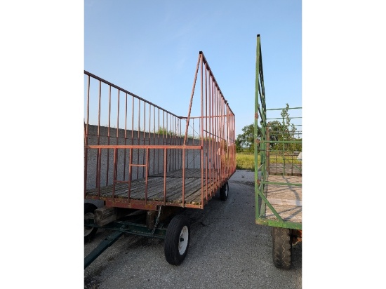 18' Red Thrower Wagon
