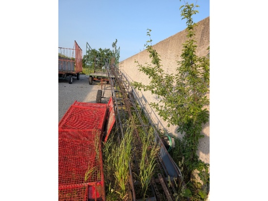 Allied 32' Square Bale Elevator