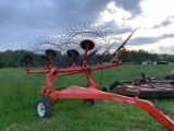Kuhn SR112 Wheel Rake