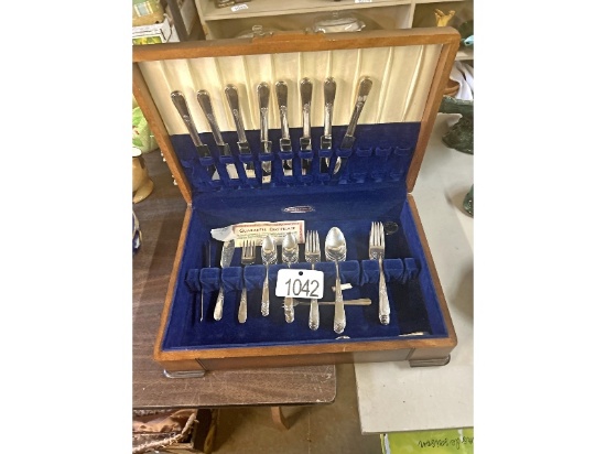 Silverware Set