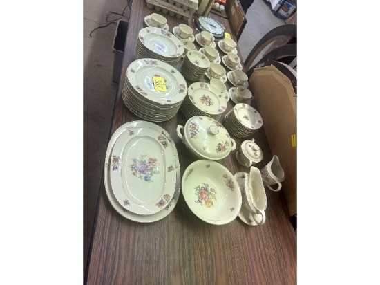 Set of Bavaria Dishes