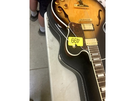 Gibson Guitar & Case S/N 126230538