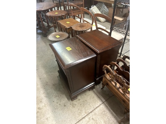 2 End Tables