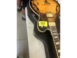 Gibson Guitar & Case S/N 126230538