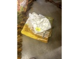 Table Cloths & Blankets