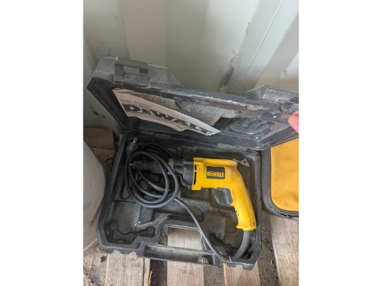 DeWalt Saw & Drywall Drill