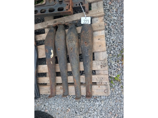 4 Cast Iron Legs