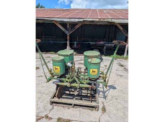 John Deere 2 Row Corn Planter