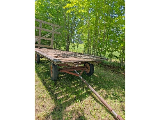 15' Flat Wagon
