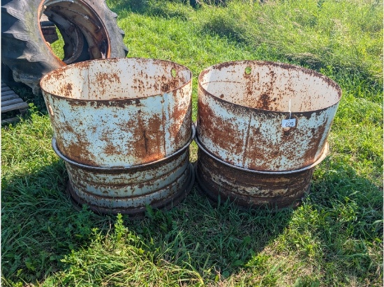 18.4-34 Tires & Wheels, Clamps & Duals
