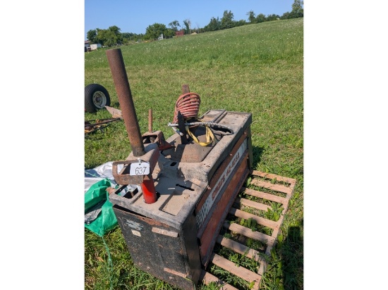 Coats 40-40SA Tire Changer - Works