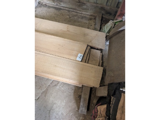 13- 11-12' Long, 1" Thick, 7.5-10" Wide Ash Boards Approximately 100 Board Feet