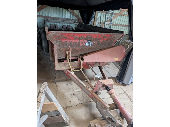 Massey Ferguson 160 Manure Spreader