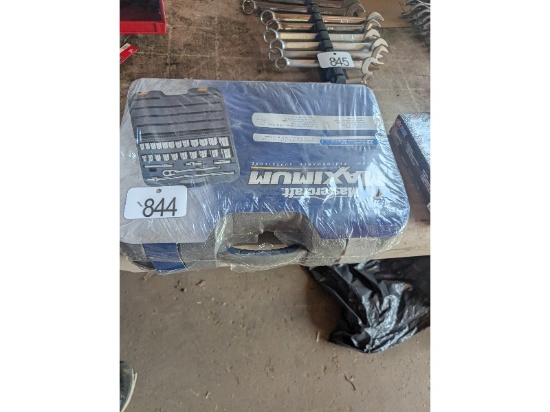 New Mastercraft Socket Set