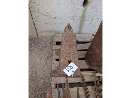 Approximately 150lb Anvil