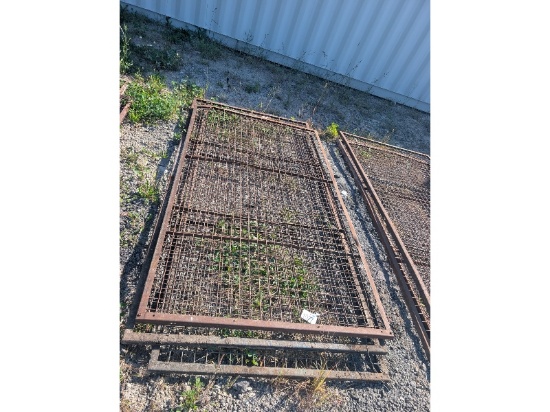 3 Mesh Gates
