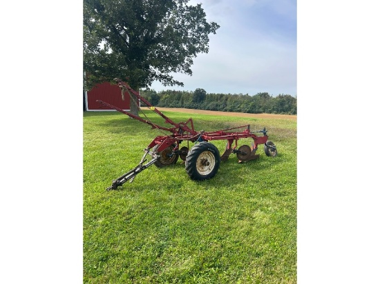 International 3/12 Drag Plow