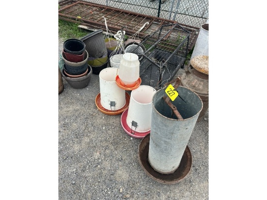 Poultry Waterer & Feeder Plus 3' Gates
