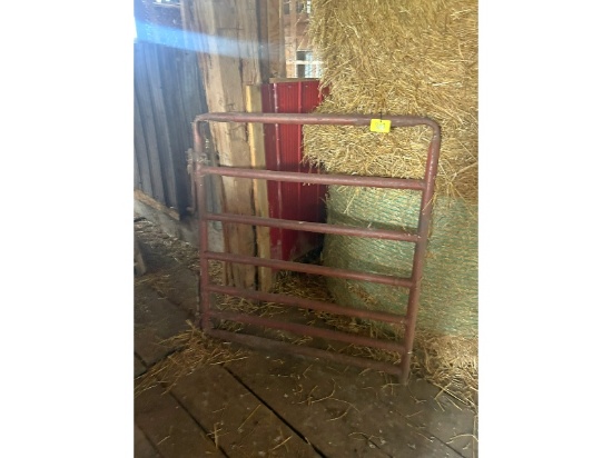 4' Red Steel Tube Gate