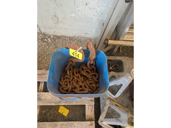 Chain 2 Hooks